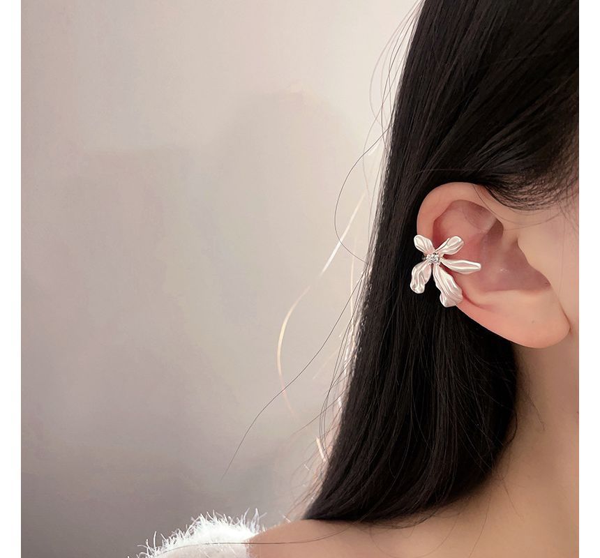 Alloy Floral Earring