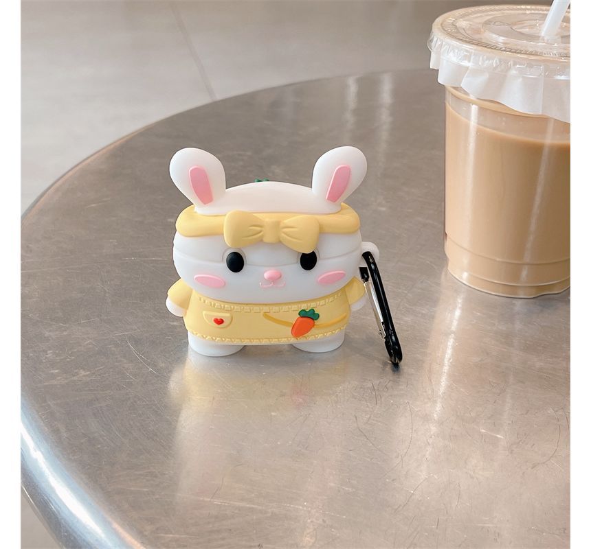 Rabbit AirPods / Pro Earphone Case Skin