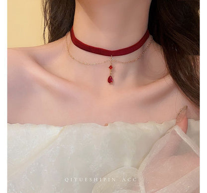 Faux Crystal Pendant Layered Velvet Choker