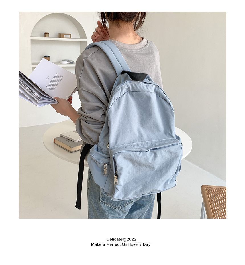Zip Plain Backpack Nylon