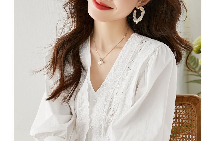 Puff-Sleeve V-Neck Plain Faux Pearl Lace Trim Blouse