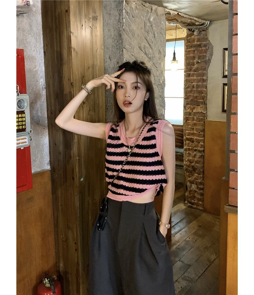 Sleeveless Scoop Neck Striped Knit Top