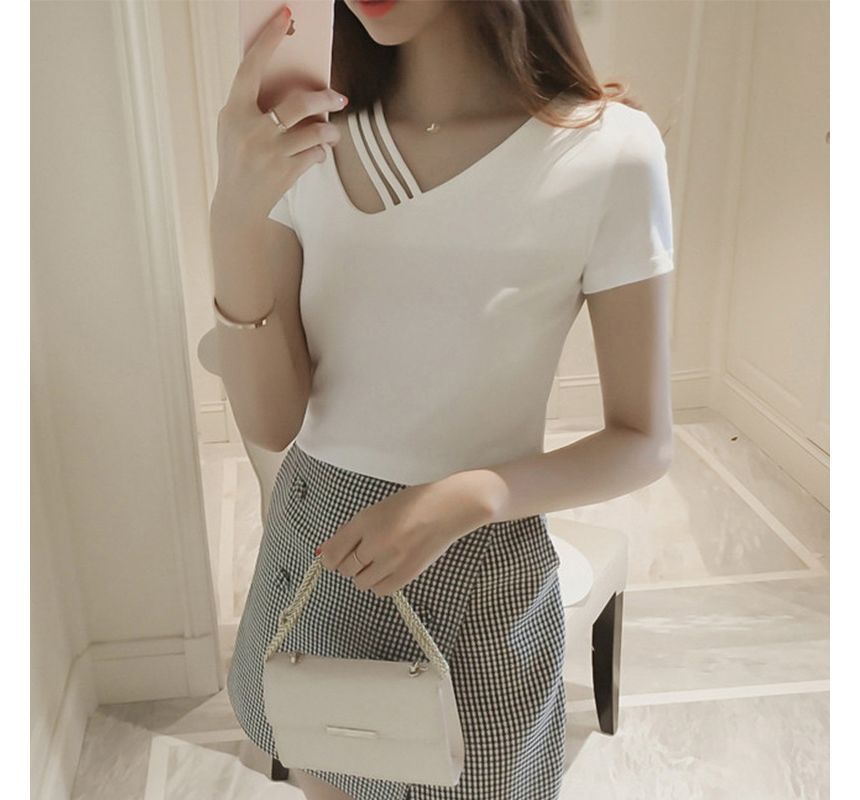 Strappy V-Neck Short-Sleeve Plain Tee Asymmetrical