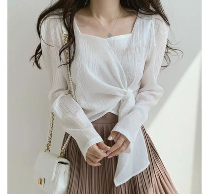 Tie-Side Sweetheart-Neckline Blouse Plain Puff-Sleeve