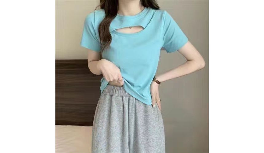 Cut Short-Sleeve T-Shirt Plain Neck Crew Out