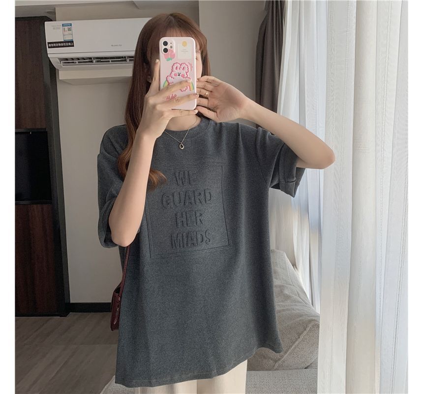 Tee Plain Lettering Oversized Embossed Elbow-Sleeve Crew Neck