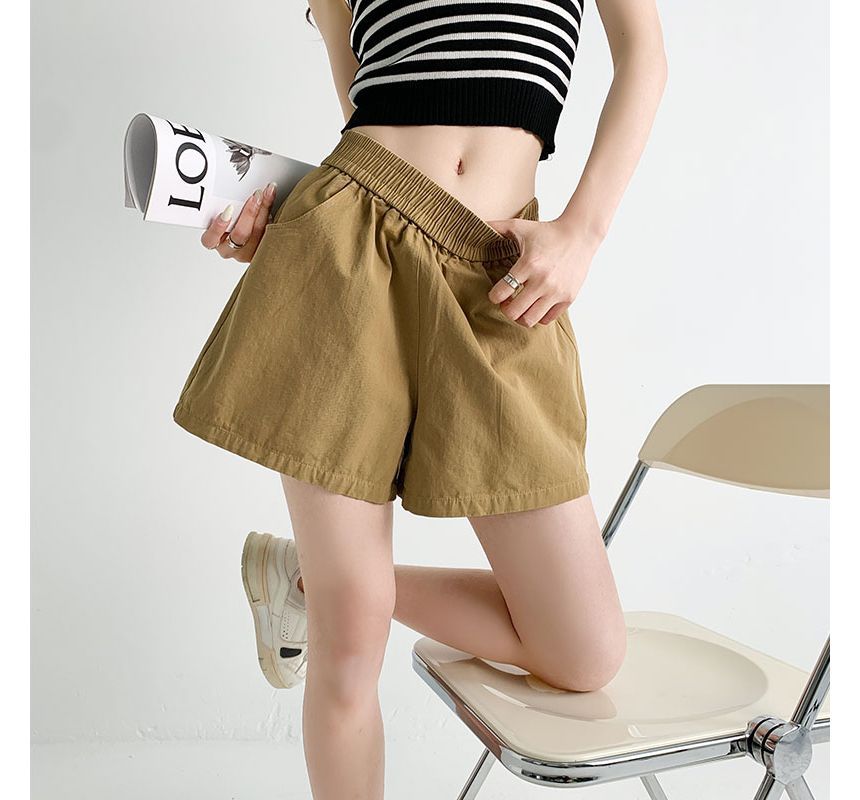 Elastic Waist Plain Shorts