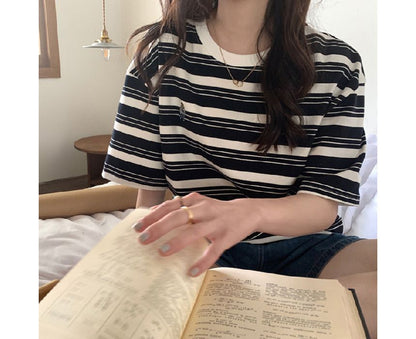 Crew Short-Sleeve Striped T-Shirt Neck