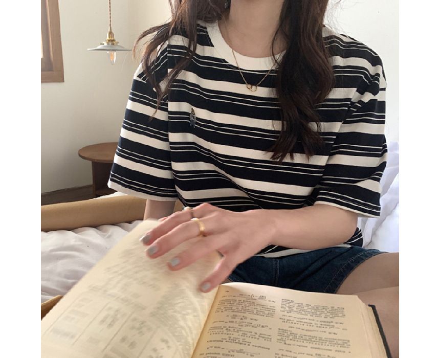 Crew Short-Sleeve Striped T-Shirt Neck