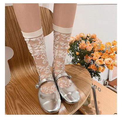 Rose Patterned Mesh Socks