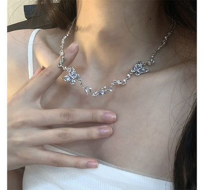 Choker Alloy Butterfly