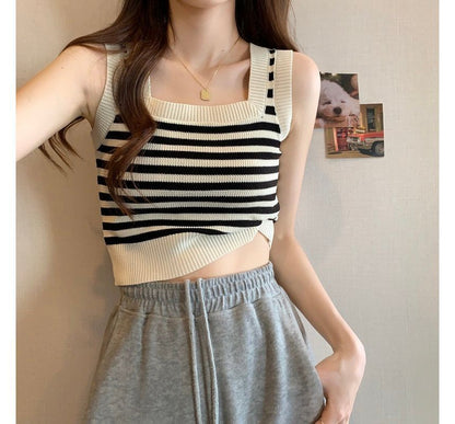 Neck Crop Tank Top Square Striped