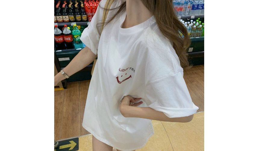 Smiley Face Tunic Tee Short-Sleeve Neck Crew Print