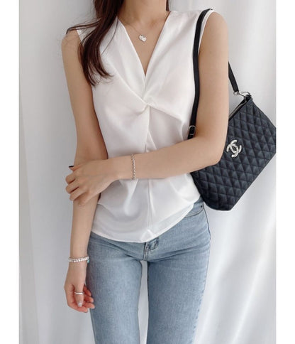 Sleeveless V-Neck Plain Twist Blouse