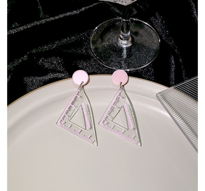 Cutout Triangle Ruler Earring