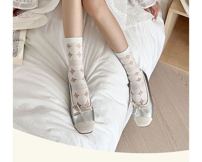 Zigzag Pattern Sheer Socks