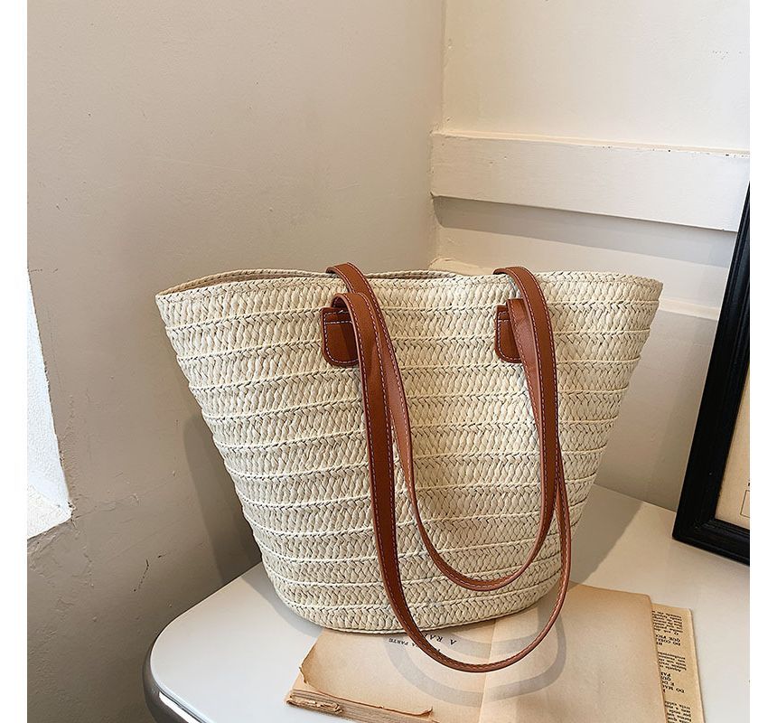 Straw Basket Shoulder Bag