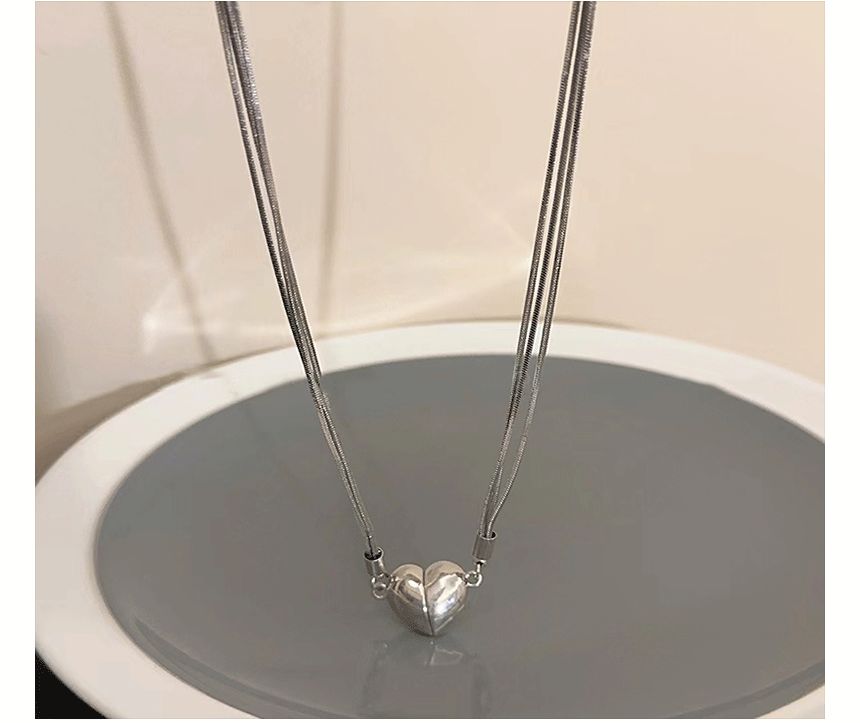 Magnetic Heart Pendant Layered Alloy Choker