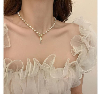 Bow Rhinestone Pendant Faux Pearl Alloy Choker