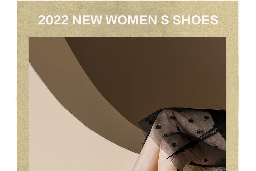 Chaussures plates pointues