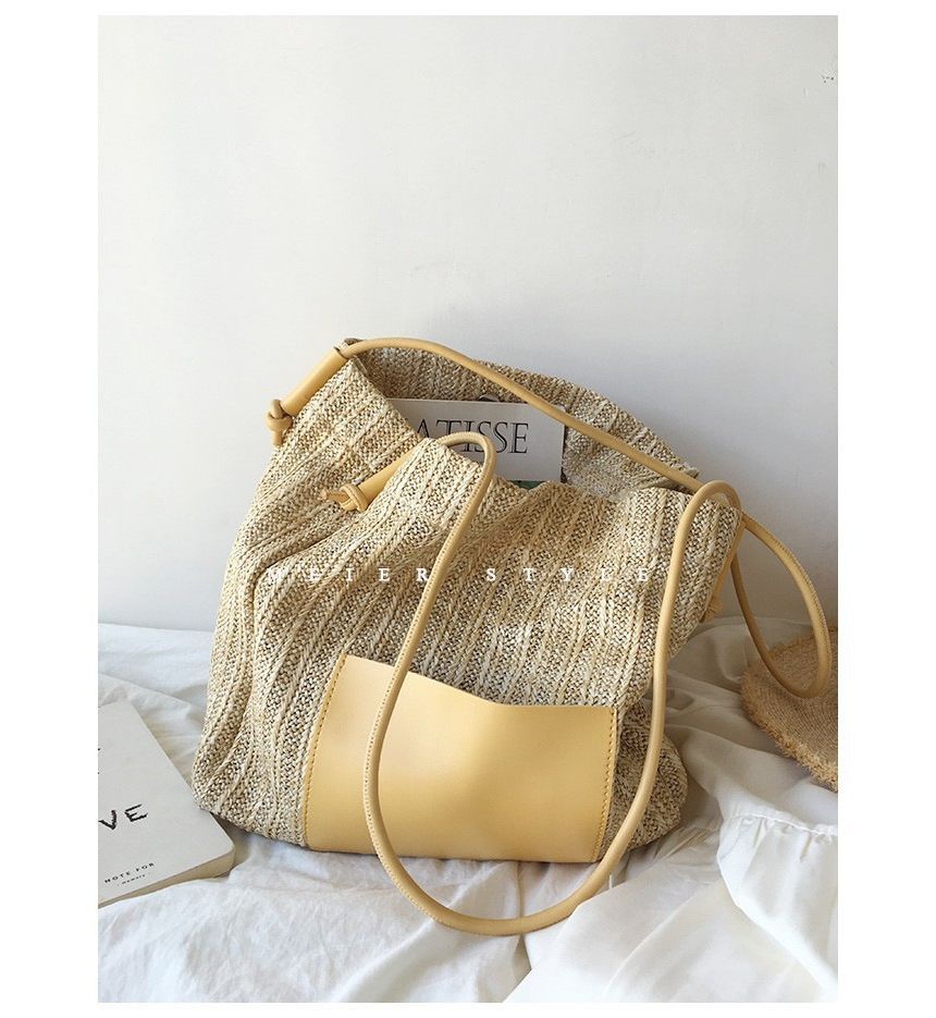 Straw Applique Bag Tote