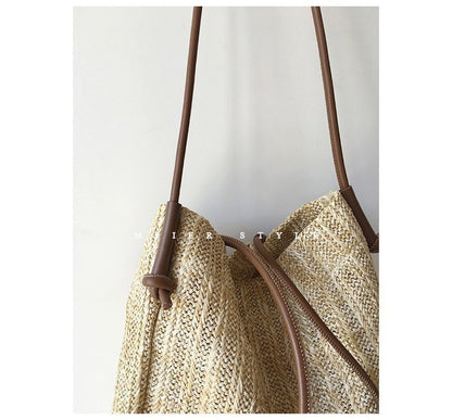 Straw Applique Bag Tote
