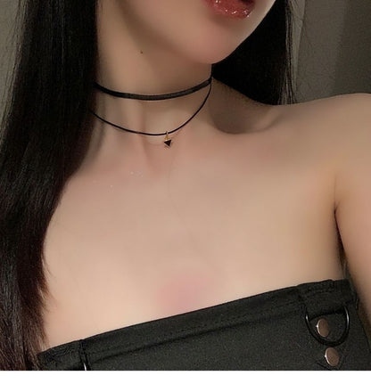 Pendant Layered Choker