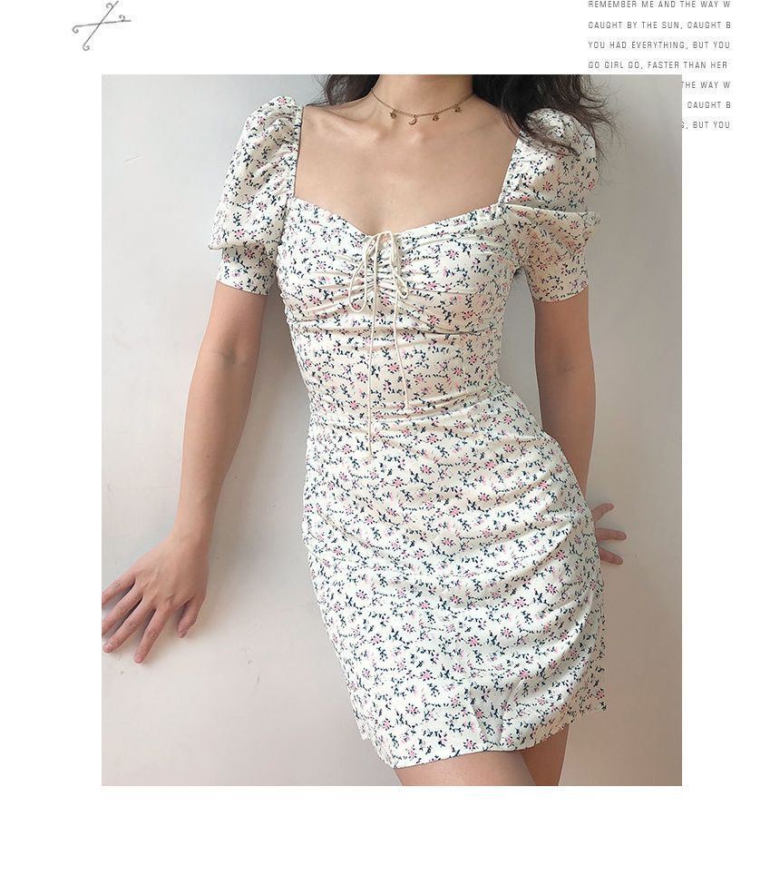 Short-Sleeve Mini Dress Floral Sheath