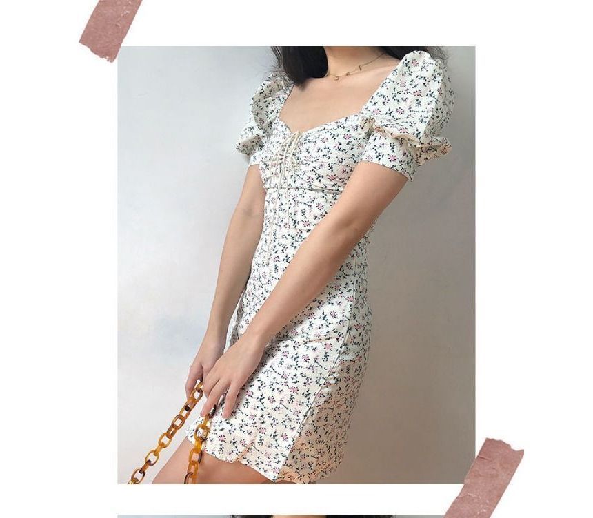 Short-Sleeve Mini Dress Floral Sheath
