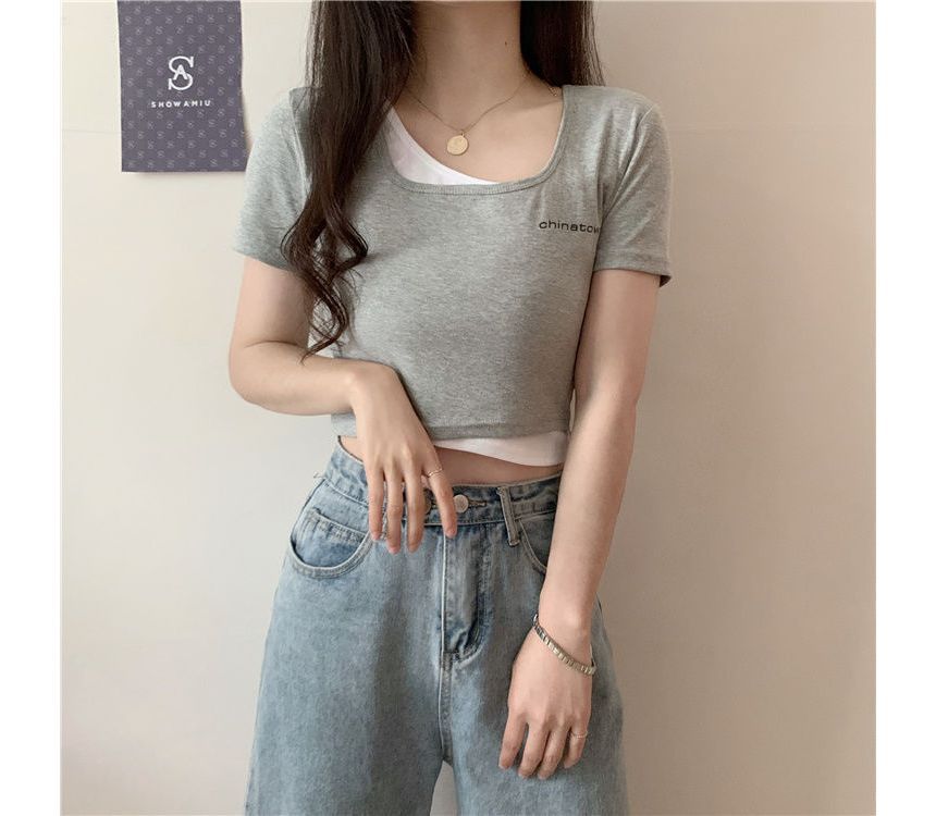 Lettering T-Shirt Two-Piece Crop Short-Sleeve Mock