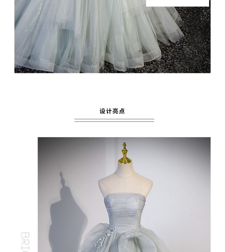 Robe de soirée tube trapèze en maille froncée avec nœud uni