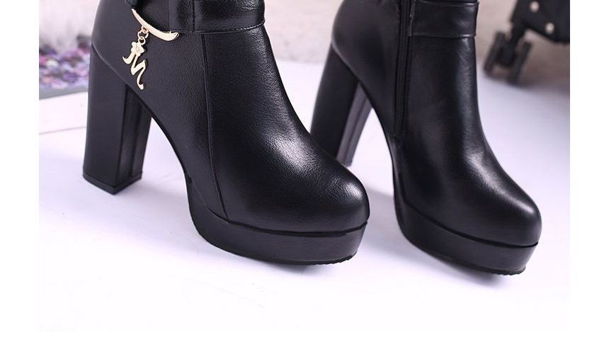 Chunky Short Boots Heel Plain