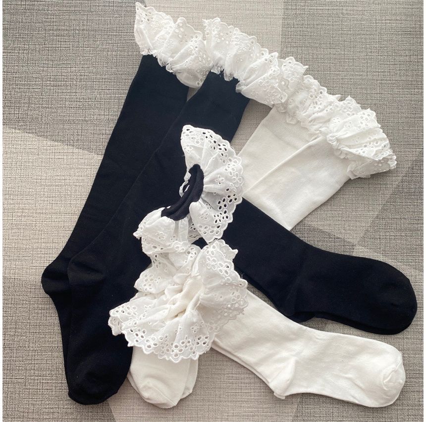 Plain Eyelet Lace Ruffled Socks