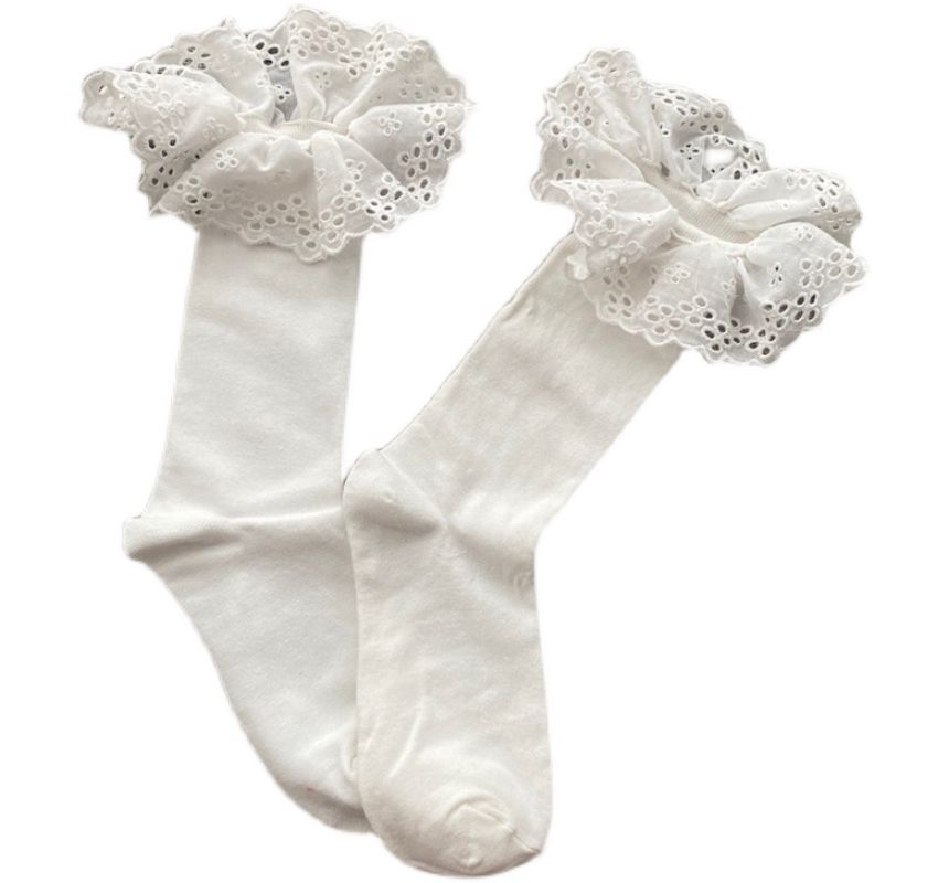 Plain Eyelet Lace Ruffled Socks