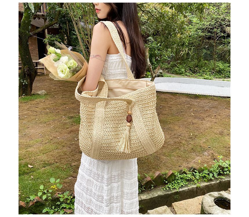 Woven Tasseled Tote Bag