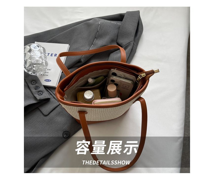 Sac seau tissé avec empiècement en similicuir