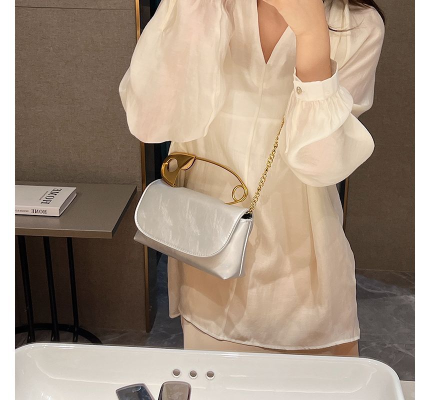 Flap Bag Pin Crossbody Safety Handle