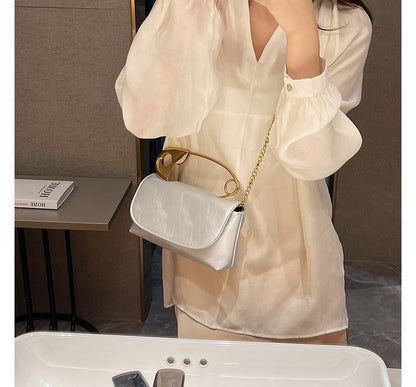 Flap Bag Pin Crossbody Safety Handle