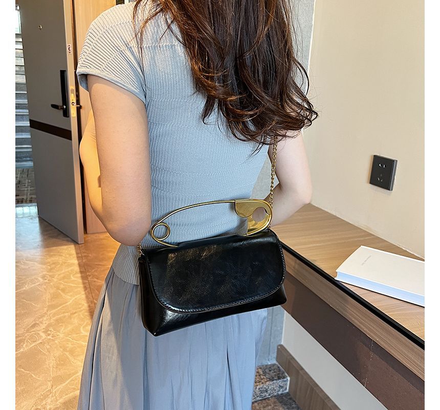 Flap Bag Pin Crossbody Safety Handle