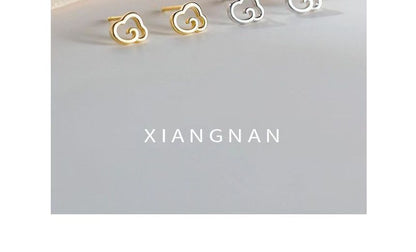 Cloud Stud Earring