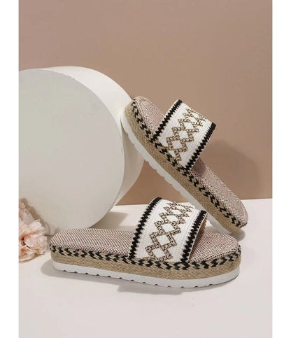 Platform Patterned Sandals Slide