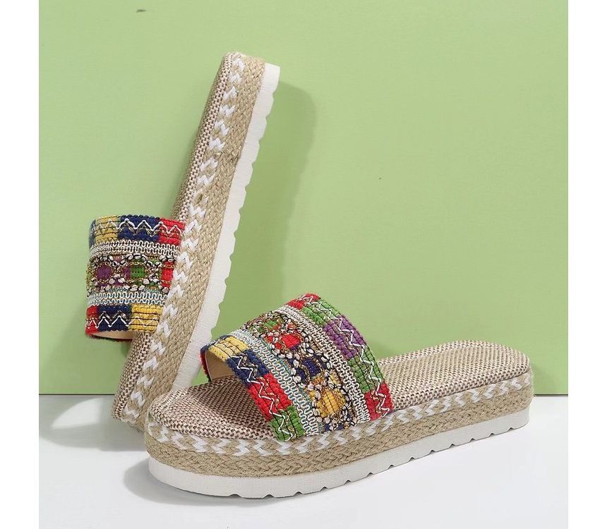 Platform Patterned Sandals Slide