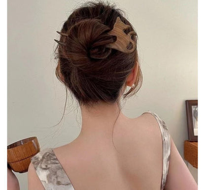 Cat Wooden Designs) Hair Stick (Various