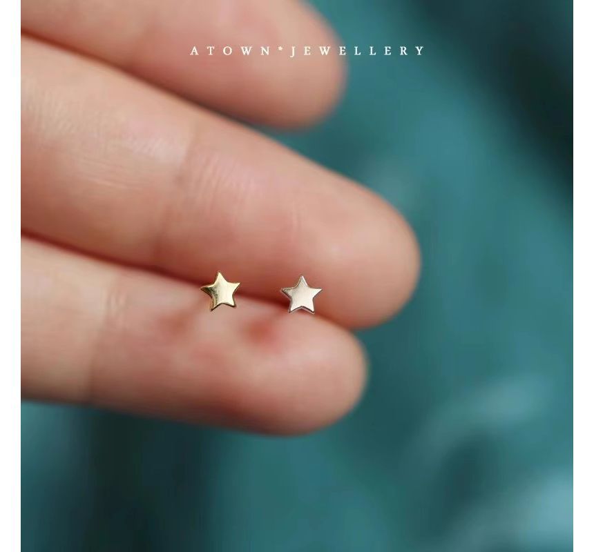 Star Sterling Silver Stud Earring