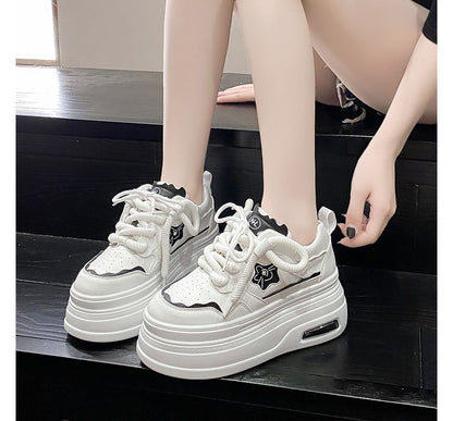 Floral Accent Sneakers Platform