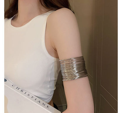 Armlet Layered