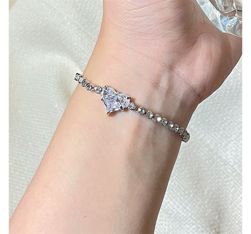 Rhinestone Heart Bracelet