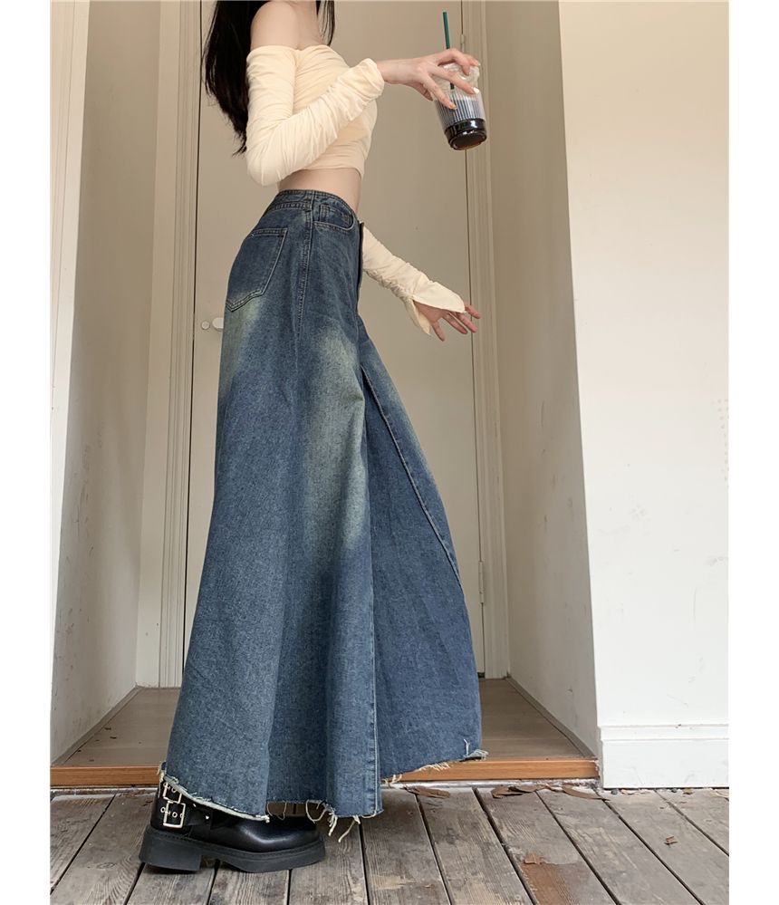 High Rise Frayed Denim Maxi A