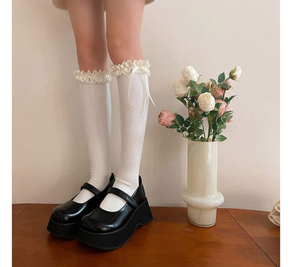 Plain Ruffled Ribbed Tall Socks