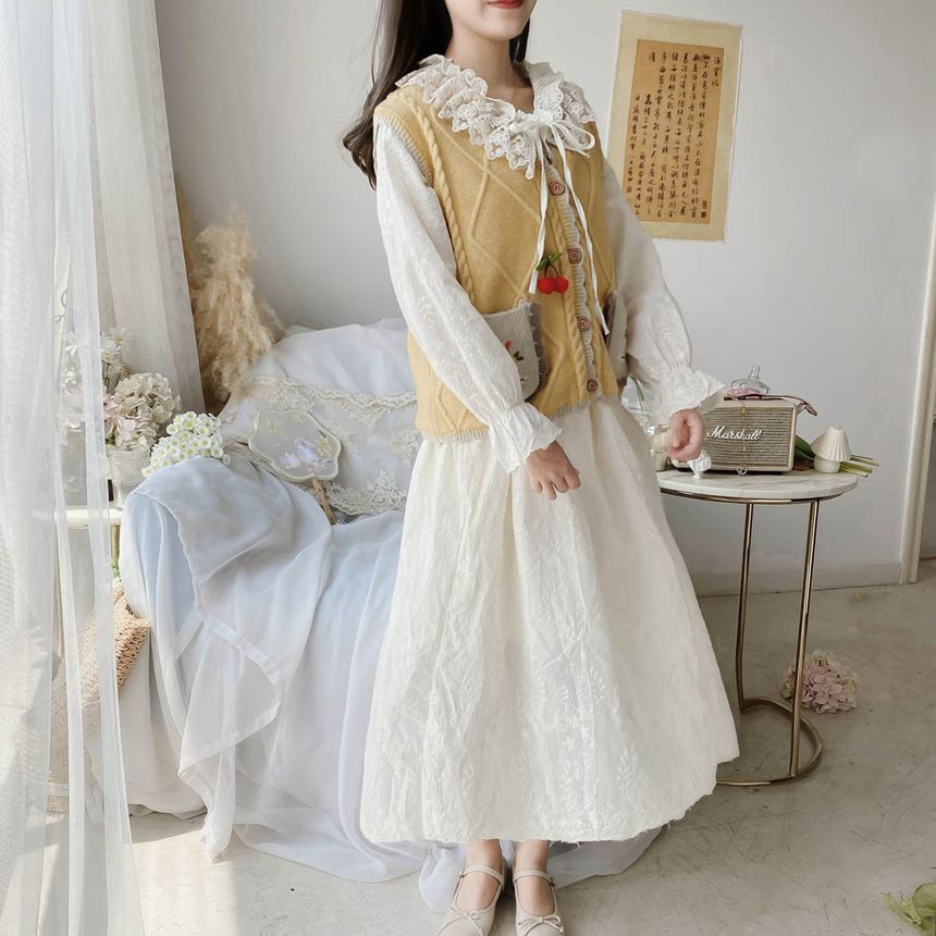 Flower Embroidered Single-Breasted Vest / Long-Sleeve Lace Trim Midi A-Line Dress